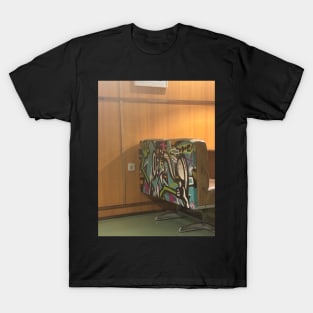 Gravity Art Sofa In Restaurant T-Shirt
